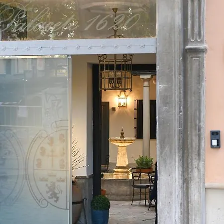 Palacete 1620, Premium Suites, Only Adults Гранада